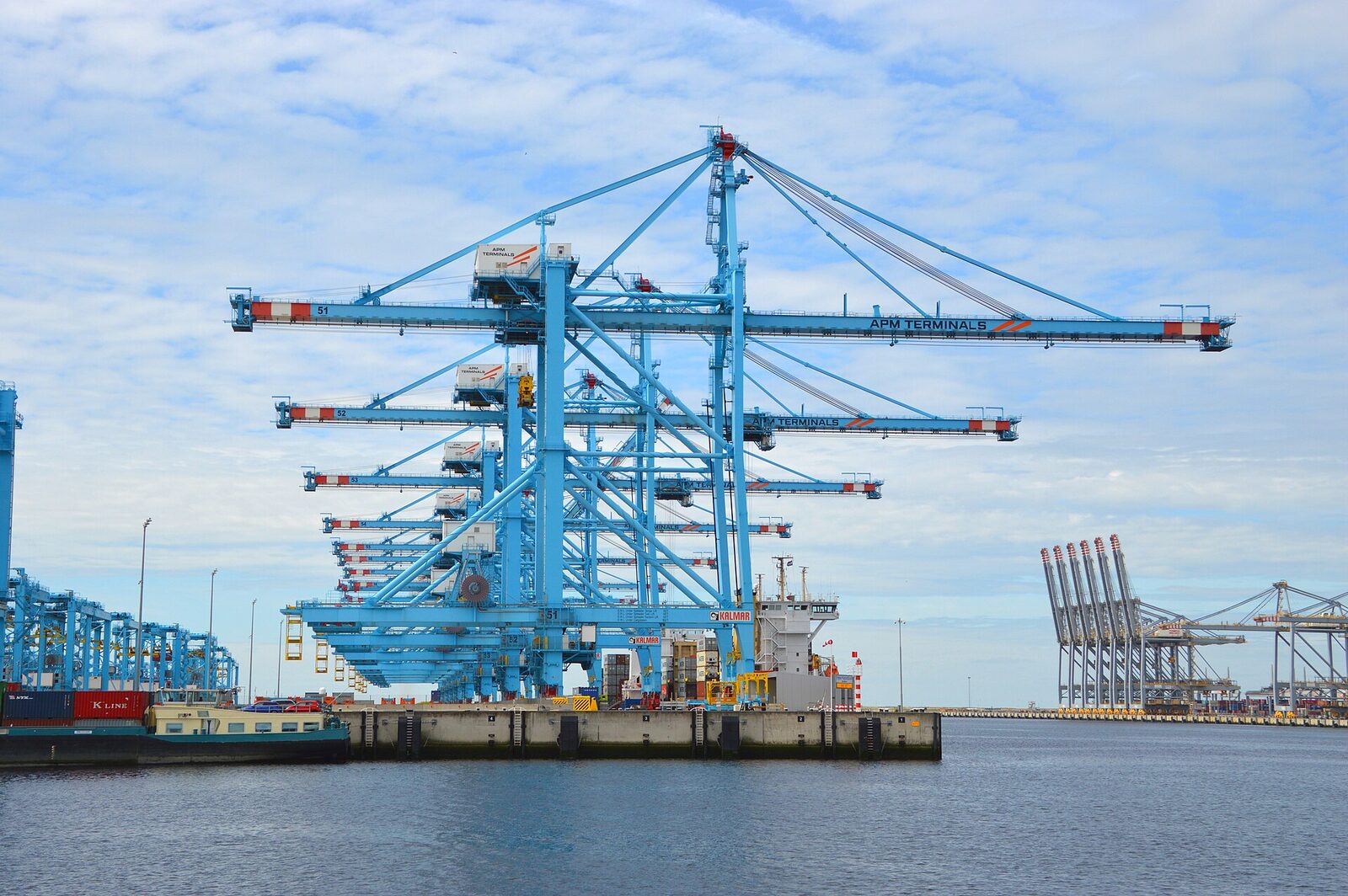 Terminal de contêineres em Maasvlakte, Roterdã